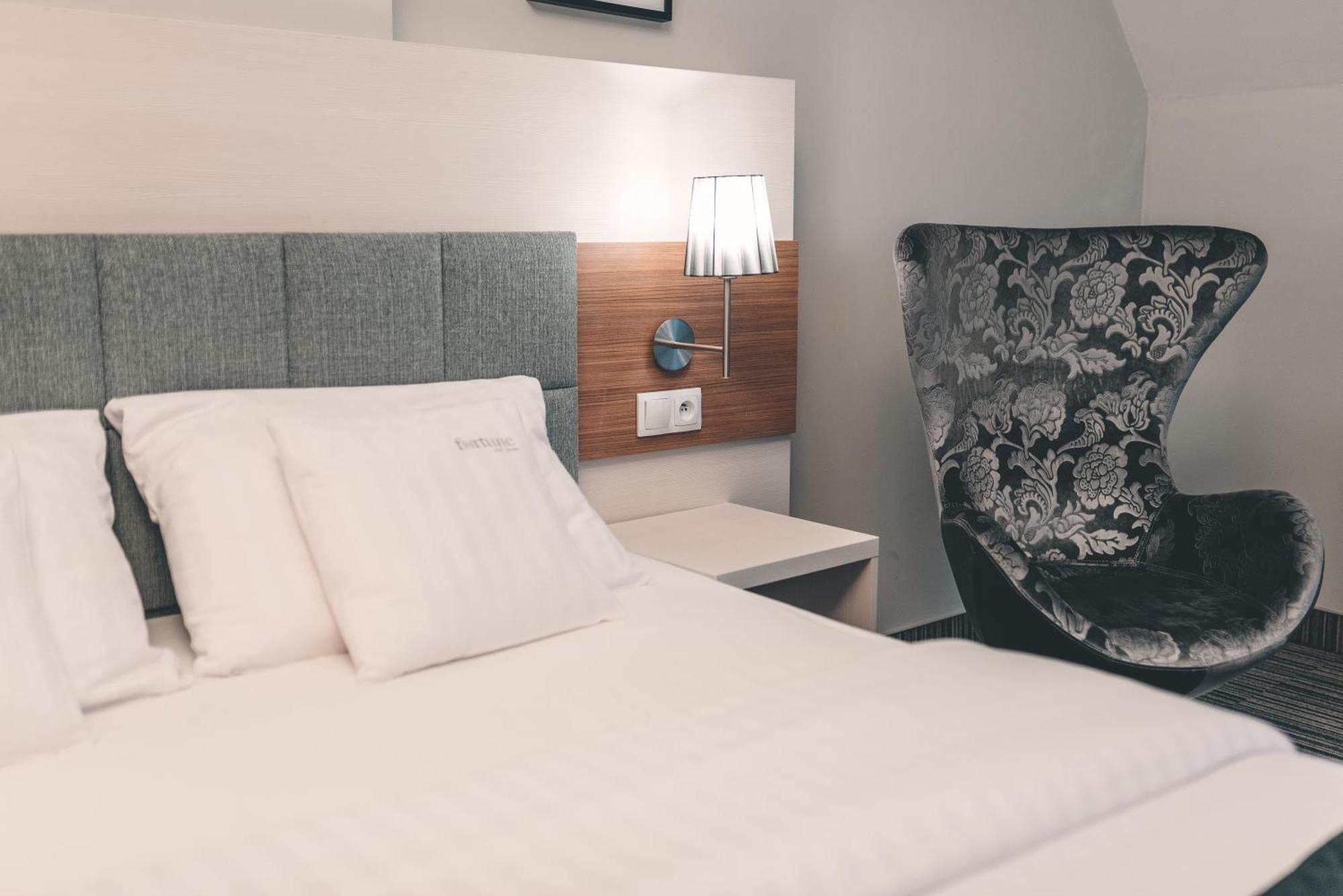 بوزنان Fortune Old Town Boutique Hotel المظهر الخارجي الصورة