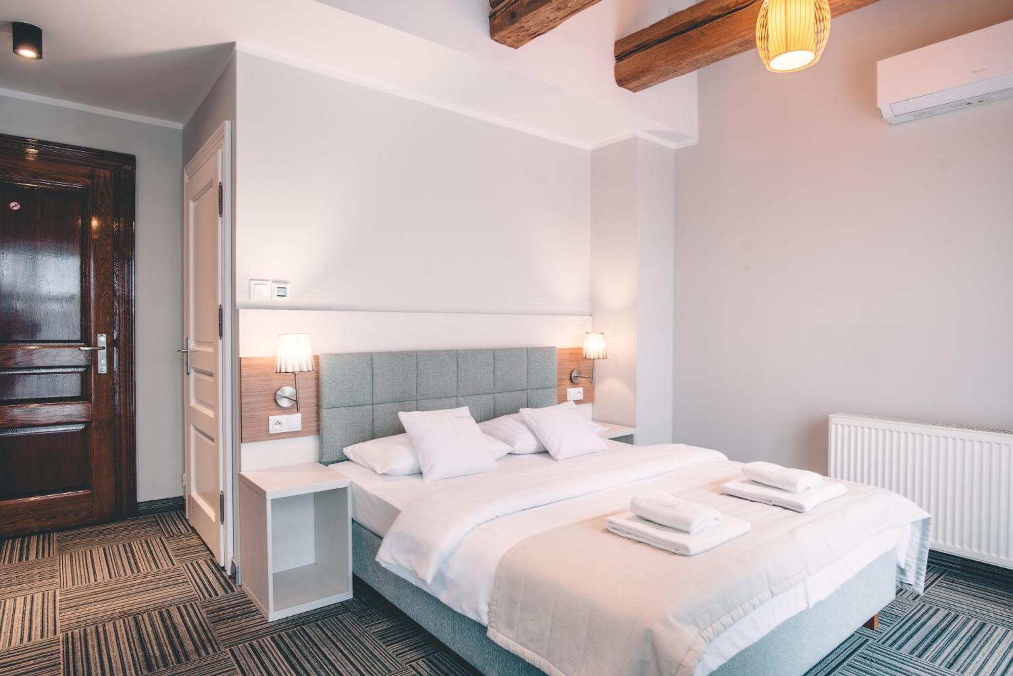 بوزنان Fortune Old Town Boutique Hotel المظهر الخارجي الصورة